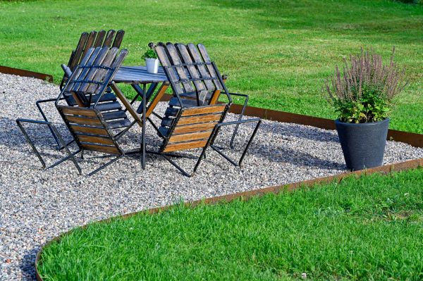 Metal Edging Installation in Saint George
